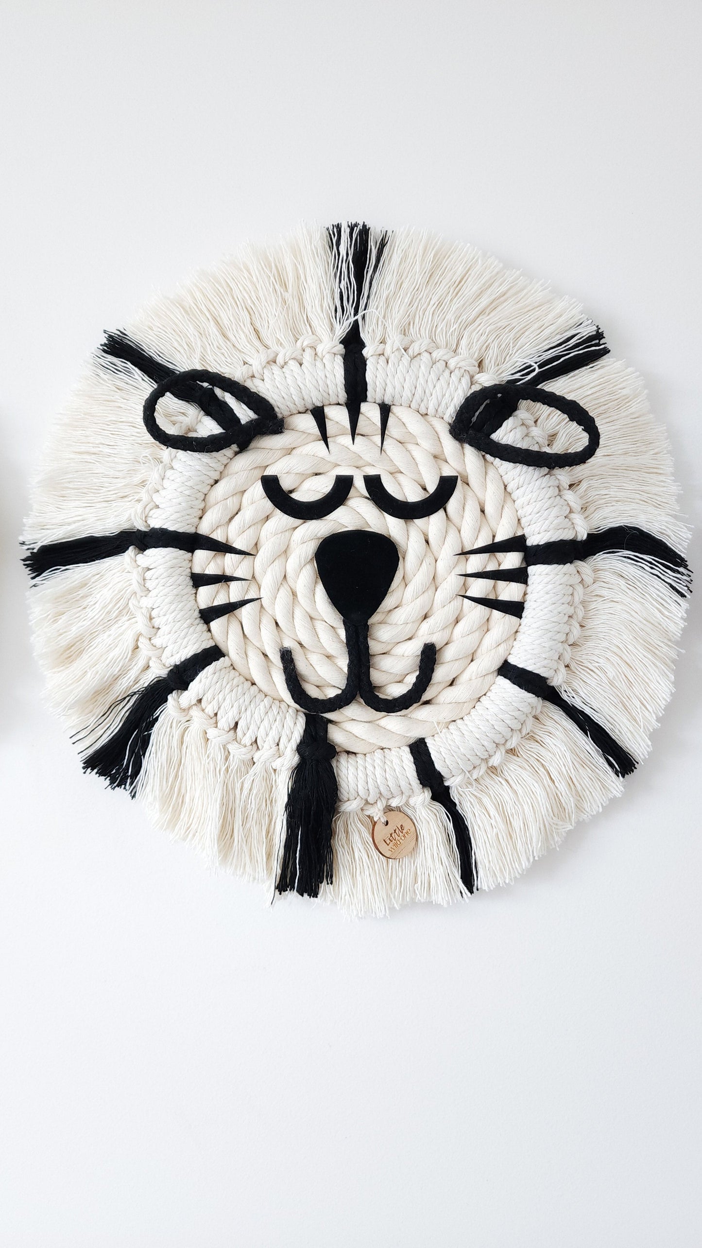 Macrame Tiger ~ Boho Animal Wall Hanging