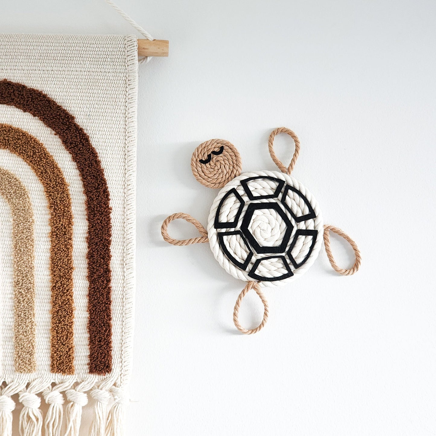 Macrame Turtle ~ Boho Animal Wall Hanging